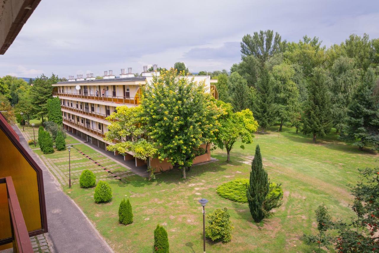 Helikon 32 Apartman Keszthely Extérieur photo